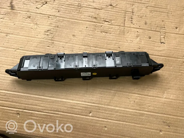 Toyota Proace Muut kytkimet/nupit/vaihtimet 98075414