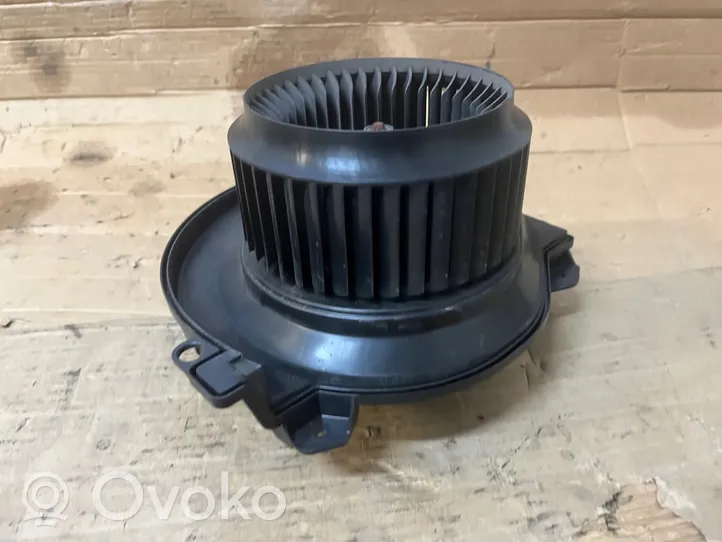 Mercedes-Benz Sprinter W907 W910 Heater fan/blower A0009069307