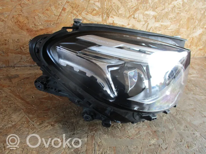 Mercedes-Benz GLE (W166 - C292) Lampa przednia A1669062203