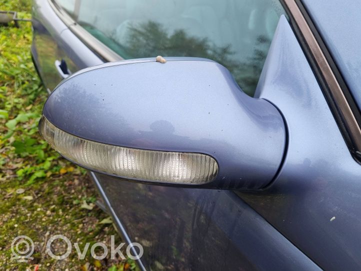 Mercedes-Benz C W203 Rétroviseur extérieur électrique de porte avant 