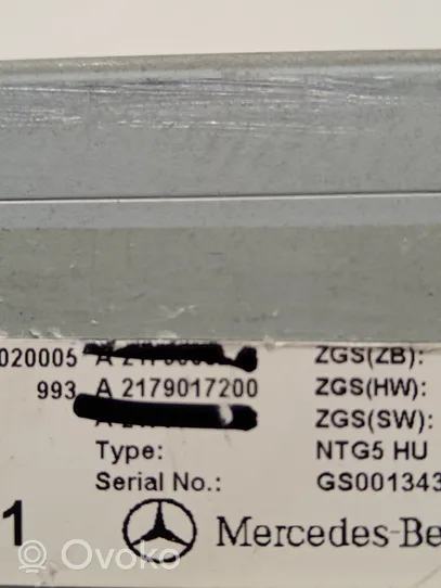 Mercedes-Benz S C217 Unité principale radio / CD / DVD / GPS A2179008502