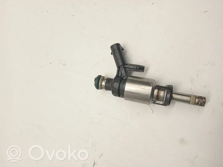 Porsche Macan Fuel injector 06L906936