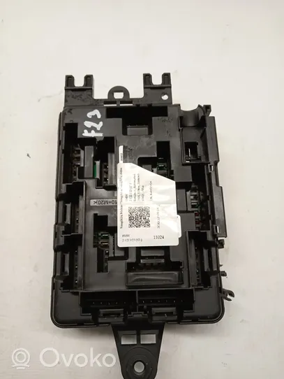 BMW 2 F22 F23 Sulakemoduuli 9389070