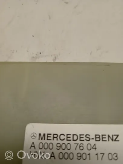 Mercedes-Benz E W213 Pakojärjestelmän pelkistysaineiden ohjainlaite A0009007604