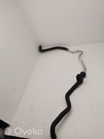 Mercedes-Benz GLE (W166 - C292) Engine coolant pipe/hose A1668300796