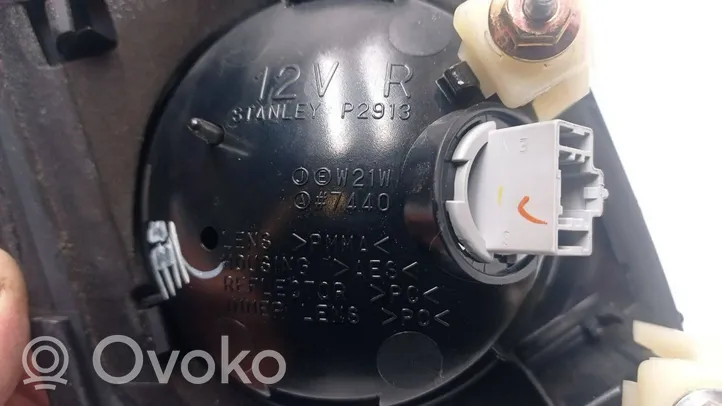 Mazda 3 I Lampy tylnej klapy bagażnika 7440