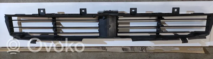 BMW X5 F15 Radiatoru paneļa apakšējā daļa (televizora) 749728502