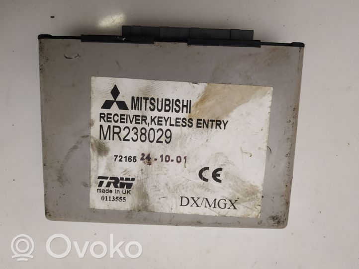 Mitsubishi Carisma Moduł / Sterownik systemu uruchamiania bezkluczykowego 