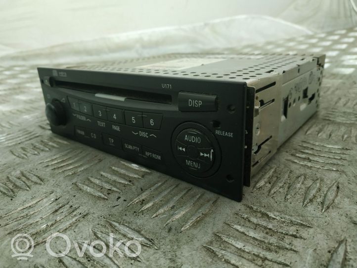 Mitsubishi Grandis Unità principale autoradio/CD/DVD/GPS 8701A080