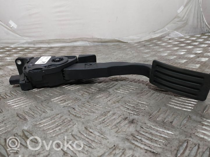 Volvo V40 Cross country Accelerator throttle pedal 31280596