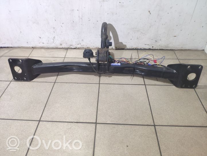 Volkswagen Touareg II Tow bar set TVW622VK