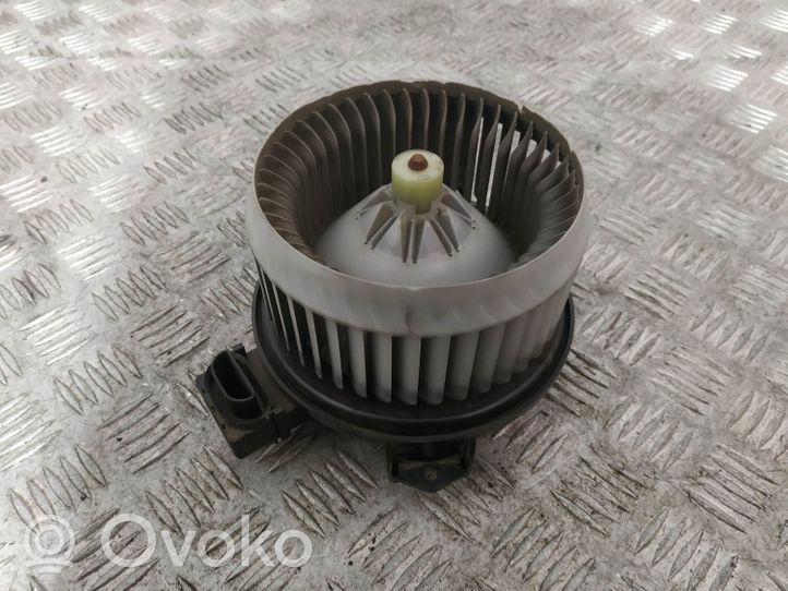 Toyota Urban Cruiser (XP110) Mazā radiatora ventilators 2727000540