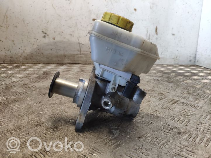 Volkswagen Touareg II Master brake cylinder 7P0611303A