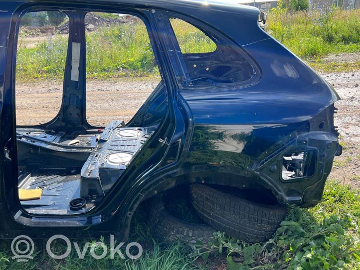 Porsche Cayenne (92A) Ćwiartka tylna 