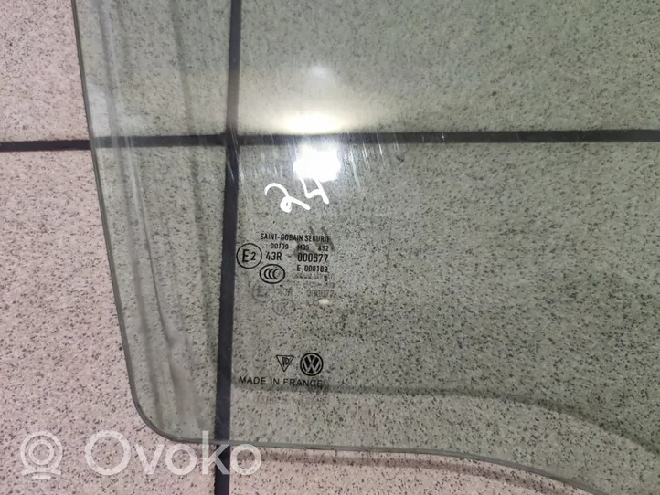 Porsche Cayenne (92A) Pagrindinis priekinių durų stiklas (keturdurio) E243R000677