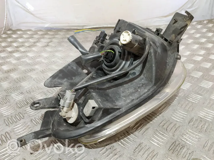 Citroen Xsara Picasso Faro/fanale 89310170