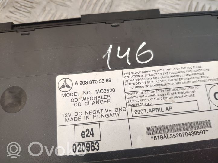 Mercedes-Benz CLK A209 C209 CD/DVD mainītājs A2038703389