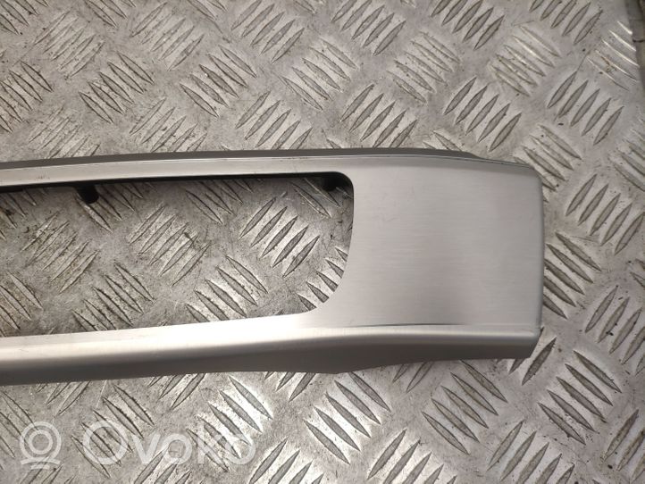 BMW 7 F01 F02 F03 F04 Rivestimento del vano portaoggetti del cruscotto 9155153