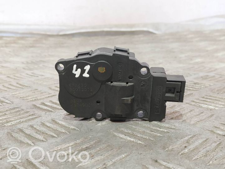 Mercedes-Benz C W204 Attuatore/motore della valvola del collettore di aspirazione K9749006