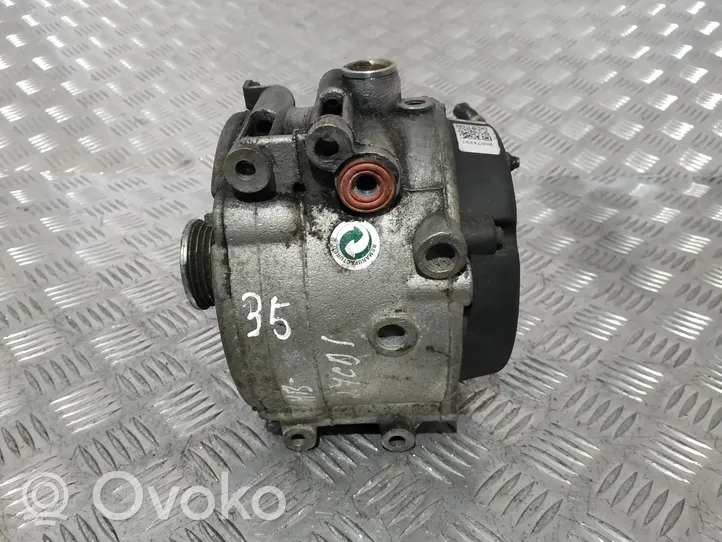 Mercedes-Benz E W210 Generatore/alternatore LRA02073