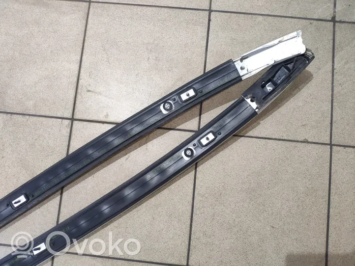 Volvo XC60 Roof transverse bars on the "horns" 30754528