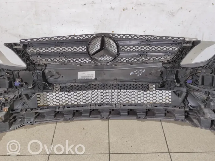 Mercedes-Benz E A207 Paraurti anteriore A2128200756