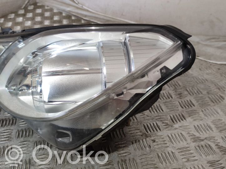 Mercedes-Benz E A207 Lampa przednia A2129007804