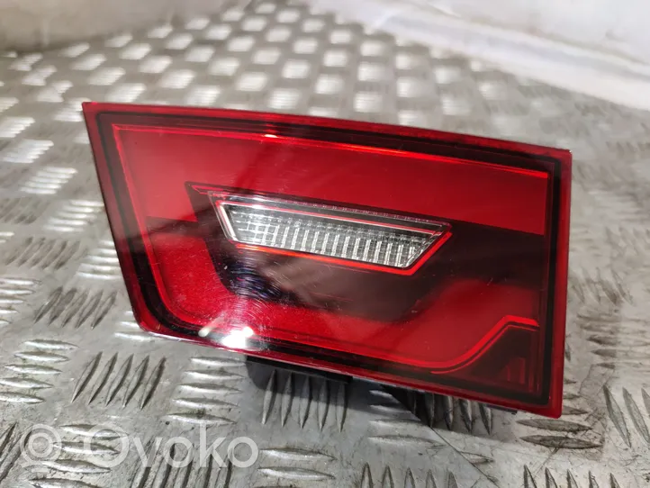 Jaguar E-Pace Lampy tylnej klapy bagażnika J9C313192CC