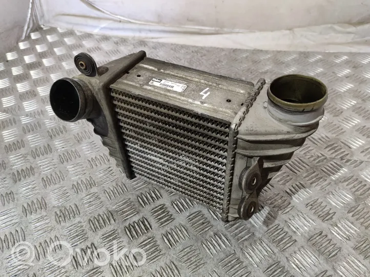 Volkswagen Golf IV Chłodnica powietrza doładowującego / Intercooler 1J0145805