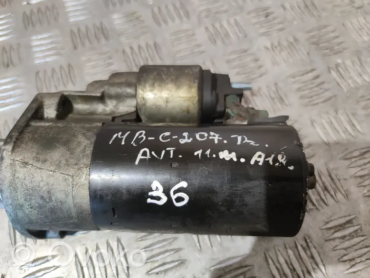 Mercedes-Benz E A207 Starter motor A0061516201