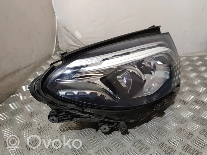 Mercedes-Benz GLE AMG (W166 - C292) Lampa przednia A1668201059