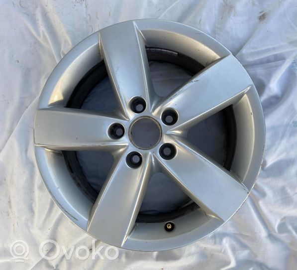 Volkswagen Jetta IV Cerchione in lega R16 5C0601025R