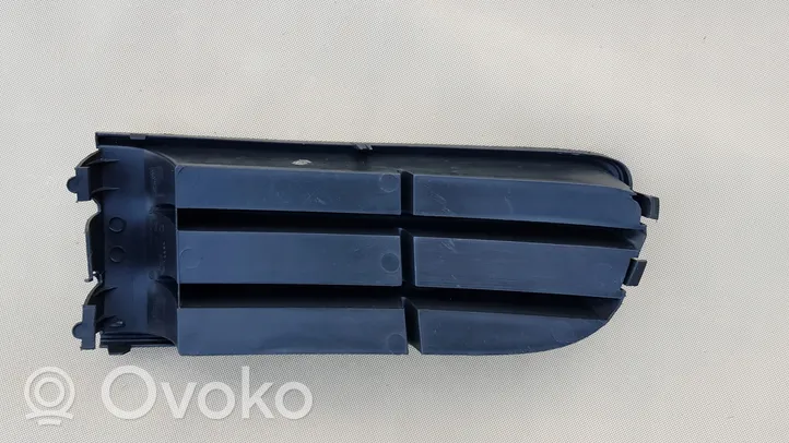 Volkswagen Polo Front bumper lower grill 6Q0853666