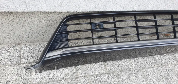 Volkswagen Beetle A5 Front bumper lower grill 5C5853677L