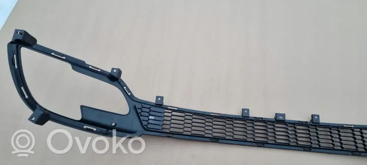 KIA Pro Cee'd II Grille inférieure de pare-chocs avant 86560A2300