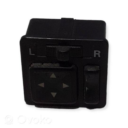 Mitsubishi Pajero Other switches/knobs/shifts 211043995