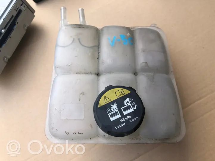 Volvo V50 Vase d'expansion / réservoir de liquide de refroidissement 3M5H8K218