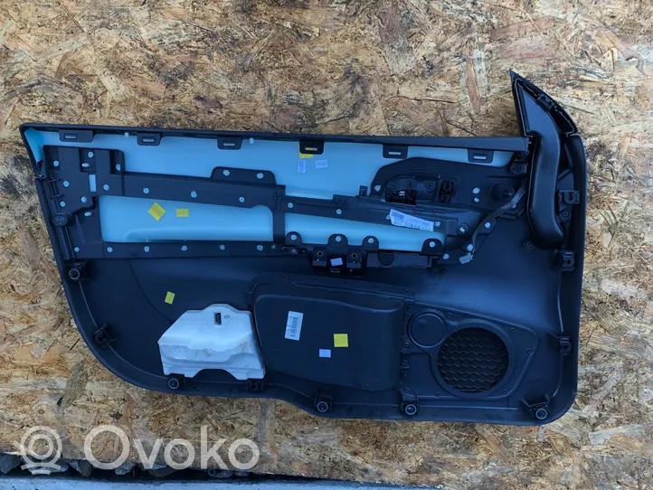 Volvo C30 Etuoven verhoilu 