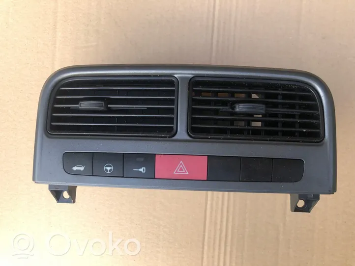 Fiat Grande Punto Center console 