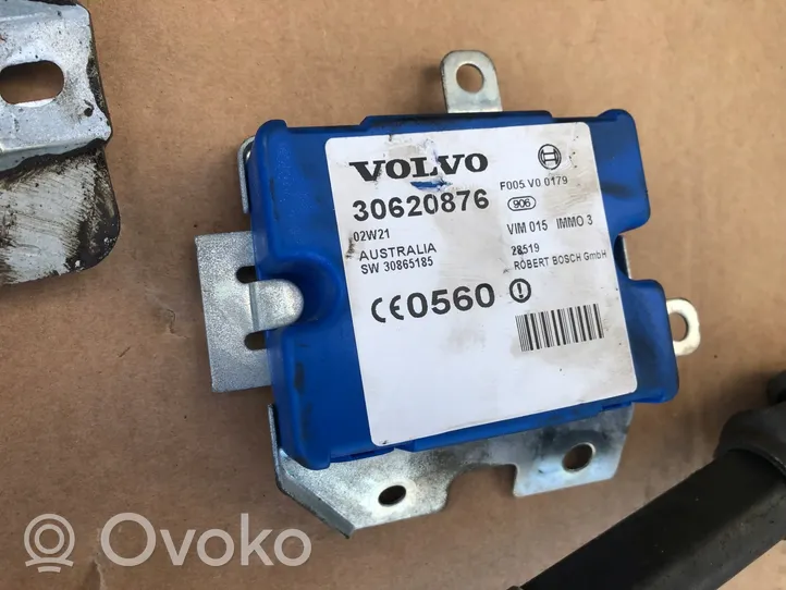 Volvo S40, V40 Engine ECU kit and lock set 30620876