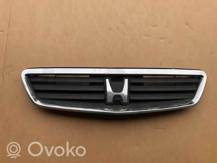 Honda Accord Etupuskurin ylempi jäähdytinsäleikkö 