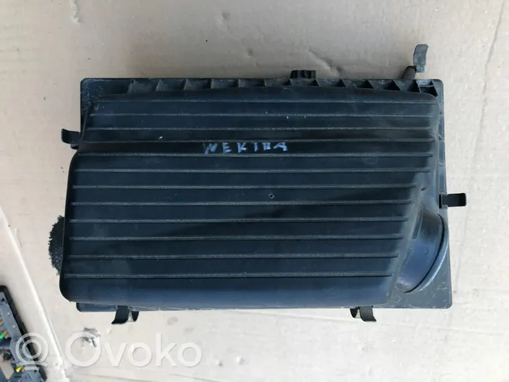 Opel Vectra B Obudowa filtra powietrza 90499599