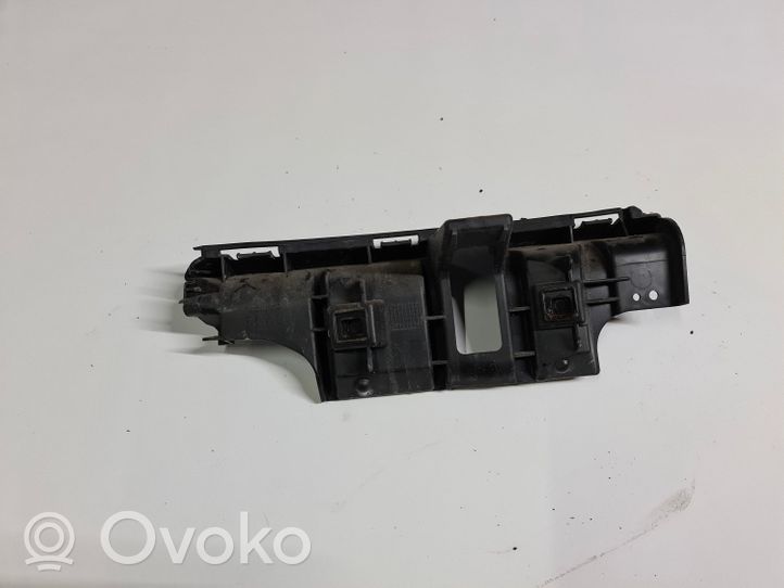 Volvo C30 Staffa di rinforzo montaggio del paraurti posteriore 30657219