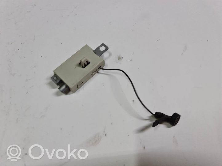 Volvo C30 Amplificateur d'antenne 30732030