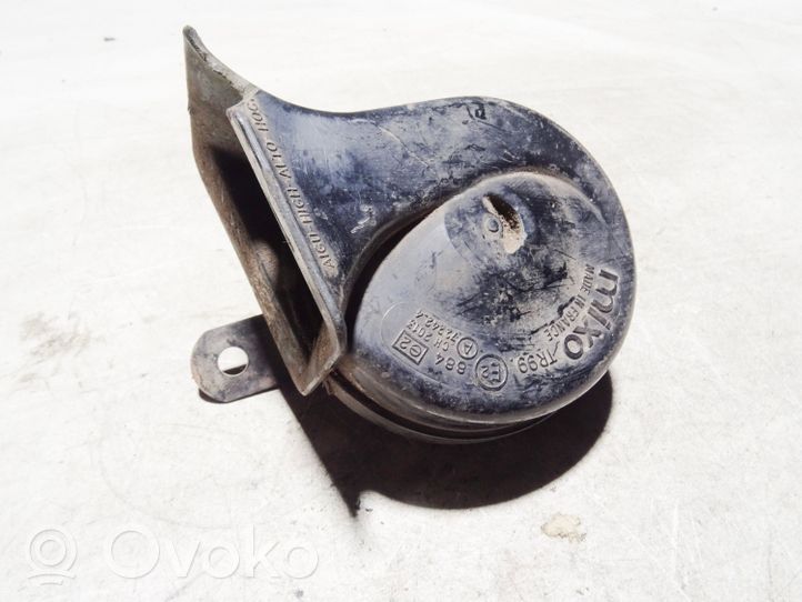 Volkswagen PASSAT B4 Horn signal 722424