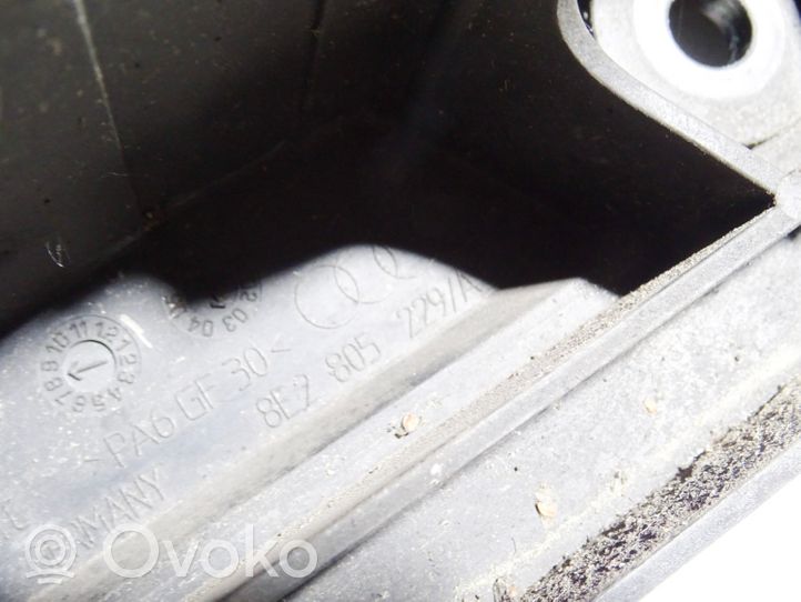 Audi A4 S4 B6 8E 8H Staffa di montaggio della batteria 8E2805229A