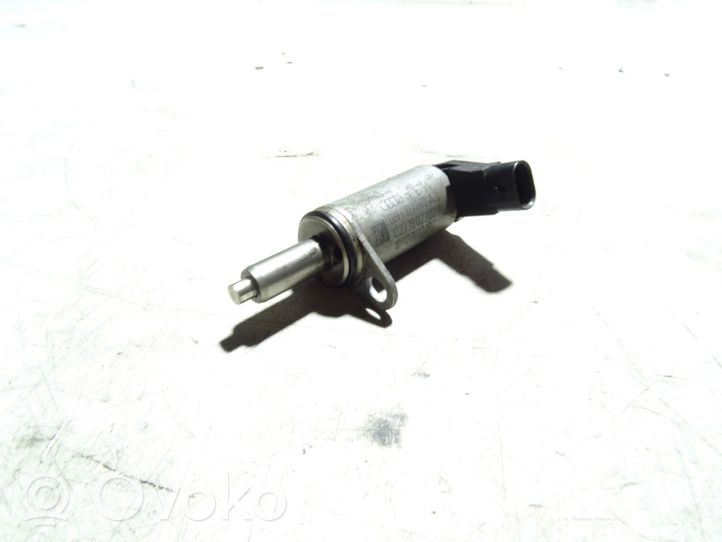 Audi A4 S4 B8 8K Sensore di posizione albero a camme 06H103697A