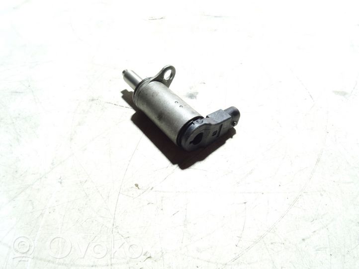 Audi A4 S4 B8 8K Sensore di posizione albero a camme 06H103697A