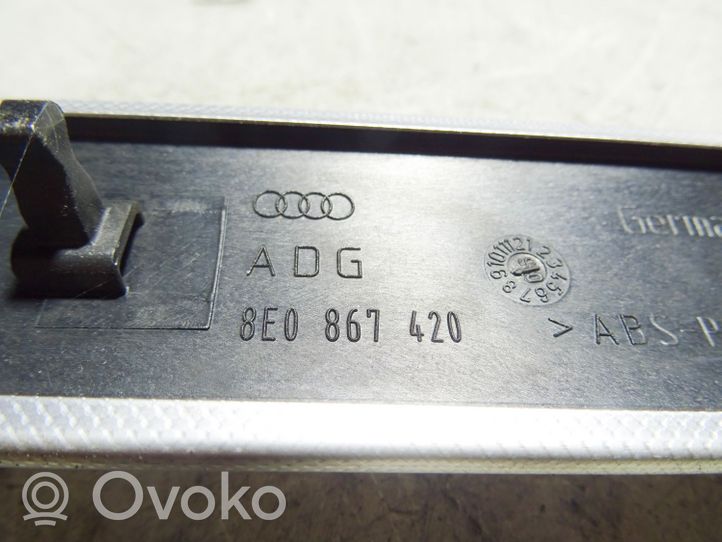 Audi A4 S4 B7 8E 8H Rivestimento della portiera posteriore 8E0867420