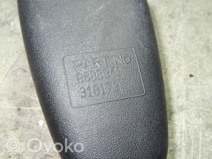 Volvo C30 Fibbia della cintura di sicurezza posteriore 8686941